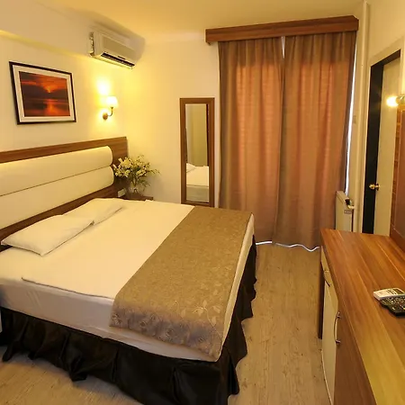 Hotel Albano Cesme